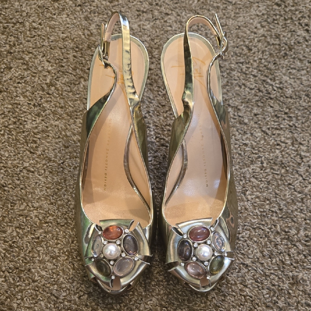 Giuseppe Zanotti Gold Slingback Heels